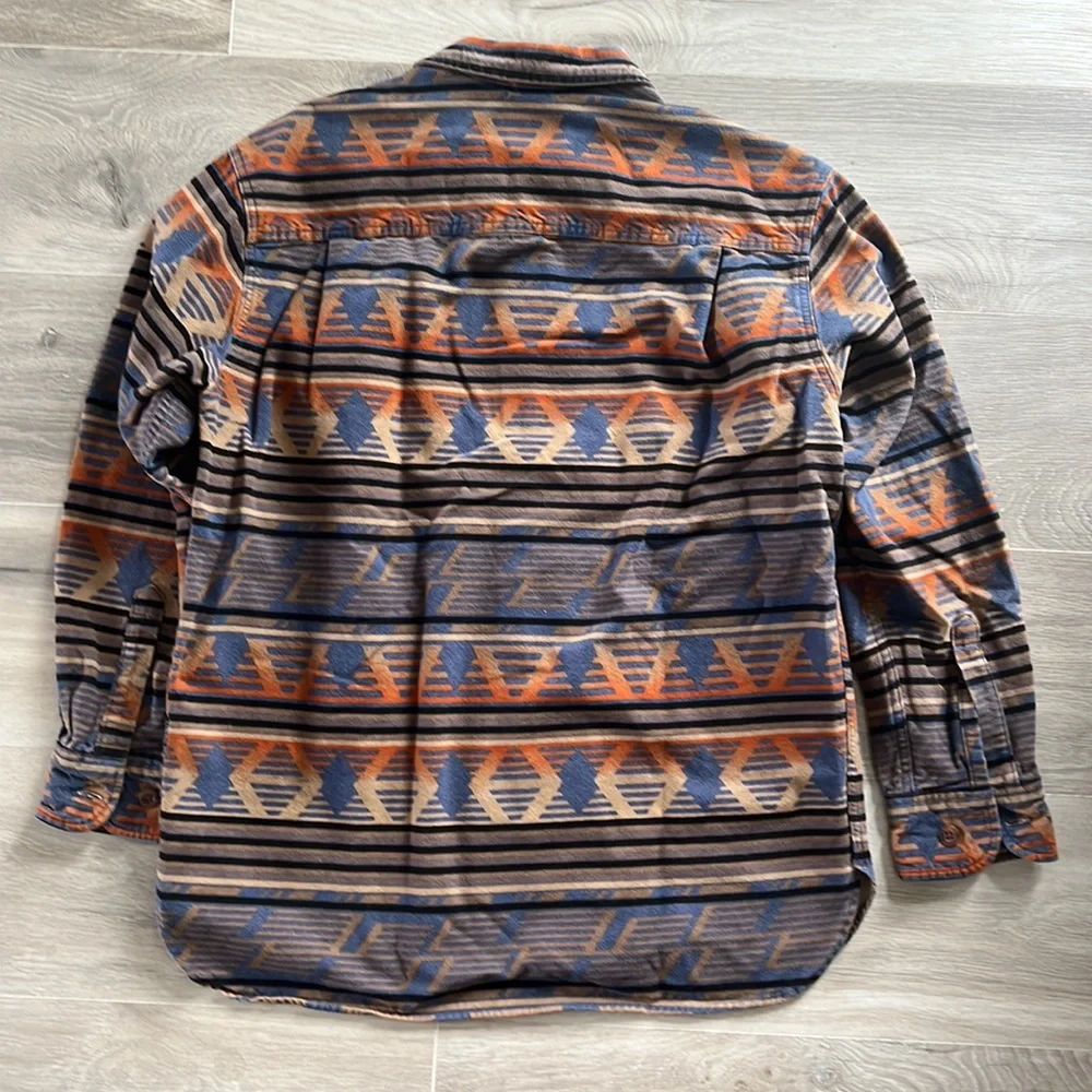 Cabelas button down - Picture 6 of 7